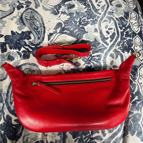 TAH Commuter Bag w/ detachable strap. Red Leather. - Picture 2 of 10